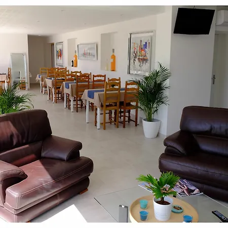 Beau Site Отель 3*
