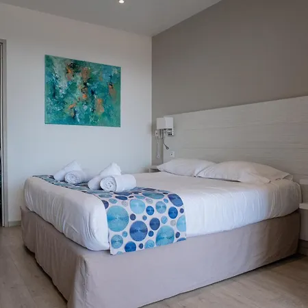 Beau Site Hotel 3*