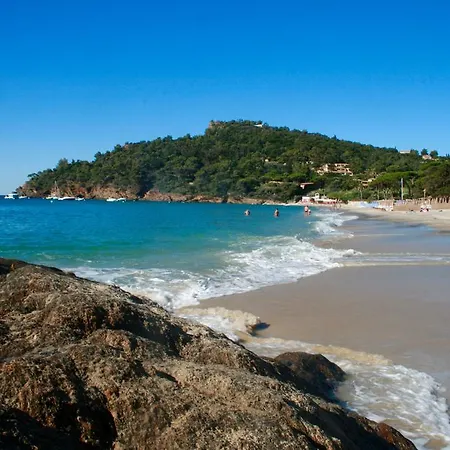 فندق Beau Site 3*